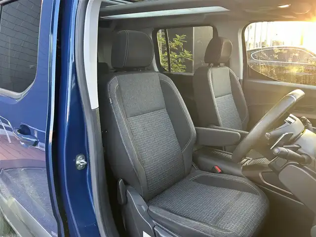 プジョー リフター GTライン ファーストLTD 滋賀県 2021(令3)年 3.7万km 青 デジタルインナーミラー/マルチパノラマミックルーフ/ルーフライト/リアシーリングBOX/ドライブレコーダー(F/R)/AppleCarPlay/ACC/LKA/純正１７AW/ETC