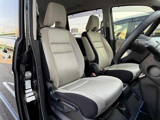 日産 セレナ e－パワー ハイウェイスター V 福岡県 2020(令2)年 5.1万km ダイヤモンドブラック 純正9型SDナビ(フルセグTV/CD/DVD/BT)アラウンドビューモニタープロパイロットエマージェンシーブレーキコーナーセンサーBSM両側パワスラ前後ドラレコETCパーキングアシストUSBポート純正LEDヘッドライト純正フロアマット純正16インチアルミホイールプッシュスタートスマートキー