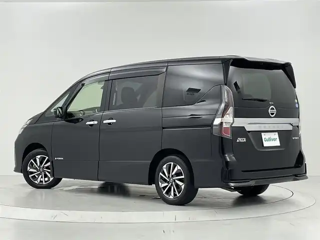 日産 セレナ e－パワー ハイウェイスター V 大阪府 2020(令2)年 5.1万km ダイヤモンドブラック 純正10型SDナビ/(フルセグTV/CD/DVD/BT)/アラウンドビューモニター/プロパイロット/エマージェンシーブレーキ/コーナーセンサー/BSM/両側パワスラ/ETC/パーキングアシスト/USBポート/純正LEDヘッドライト/純正フロアマット/純正16インチアルミホイール/プッシュスタート/スマートキー