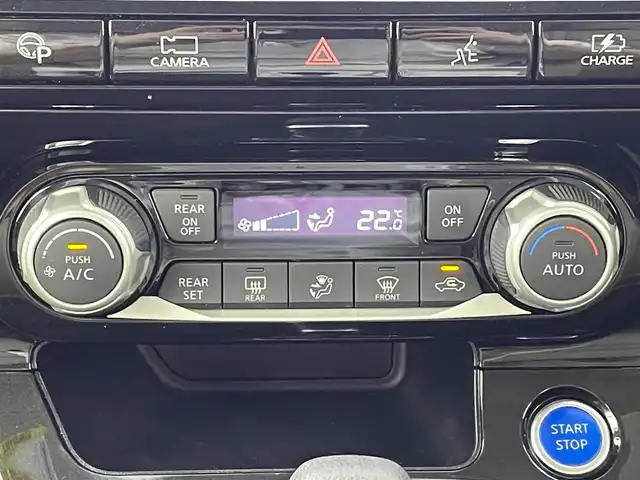 日産 セレナ e－パワー ハイウェイスター V 大阪府 2020(令2)年 5.1万km ダイヤモンドブラック 純正10型SDナビ/(フルセグTV/CD/DVD/BT)/アラウンドビューモニター/プロパイロット/エマージェンシーブレーキ/コーナーセンサー/BSM/両側パワスラ/ETC/パーキングアシスト/USBポート/純正LEDヘッドライト/純正フロアマット/純正16インチアルミホイール/プッシュスタート/スマートキー