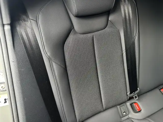 アウディ Ａ１ SB 35TFSI Sライン 福島県 2020(令2)年 4.5万km 黒／グレー 外装色：クロノスグレー（LX7G）/ワンオーナー/コントラストルーフ/ナビゲーションパッケージ/・MMIナビゲーション/・バーチャルコックピット/アシスタンスパッケージ/・アダプティブクルーズコントロール/・アクティブレーンアシスト/・アウディプレセンス/・ハイビームアシスト/・ルームミラー自動防眩/黒ハーフレザーシート/シートヒーター/CarPlay/パドルシフト/取扱説明書/保証書/スペアキー