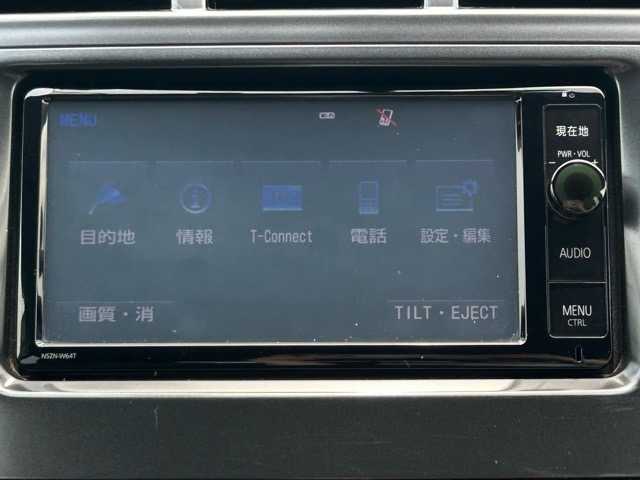 トヨタ プリウス α S 千葉県 2014(平26)年 7.7万km ブラック 純正SDナビ/Bluetooth接続/ビルトインETC/オートエアコン/バックカメラ/前後ドライブレコーダー/電動格納ウィンカーミラー/オートウィンドウ/オートライト/プッシュスタート/スマートキー（スペアキー1本）/純正フロアマット/社外17インチアルミホイール/ABS/ダブル・サイド・カーテンエアバッグ/盗難防止装置