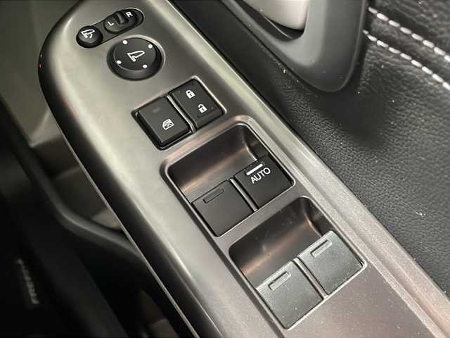 ホンダ フリード＋ G ホンダセンシング 福岡県 2018(平30)年 5.1万km コバルトブルーパール 純正メモリナビ/・CD/DVD/BT/フルセグTV/・バックモニター/ホンダセンシング/両側パワースライドドア/ビルトインETC/前方ドライブレコーダー/革巻きステアリング/・ステアリングリモコン/ハーフレザーシート/LEDヘッドライト/・オートライト/プッシュスタート/・スマートキー/純正15インチアルミホイール/純正フロアマット