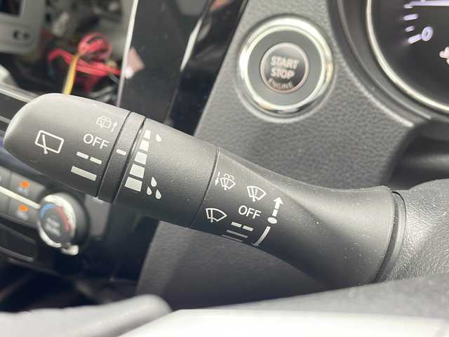 日産 エクストレイル 20X エマージェンシーブレーキ 山形県 2015(平27)年 5.4万km ダイヤモンドブラック ワンオーナー/サンルーフ/前席シートヒーター/アイドリングストップ/オートライト/LEDヘッドライト/フォグランプ/コーナーセンサー/純正リモコンエンジンスターター/スマートキー２個/純正17インチアルミ/社外17インチアルミ（スタッドレス2024年製造）車載