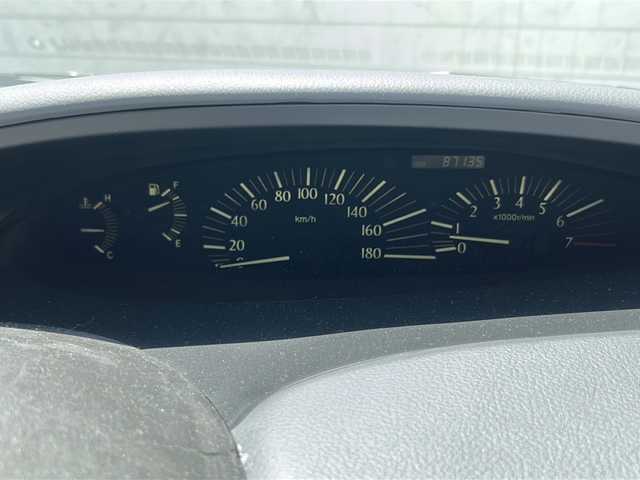 トヨタ エスティマ Ｌ アエラス 長野県 2001(平13)年 8.8万km ホワイトパールマイカ ・社外7インチメモリーナビゲーション/CD DVD フルセグTV Bluetooth/・バックカメラ/・ETC/・純正16インチアルミホイール/・HIDヘッドライト/・オートライト/・フロアマット/・リモコンキー/・電動格納ミラー