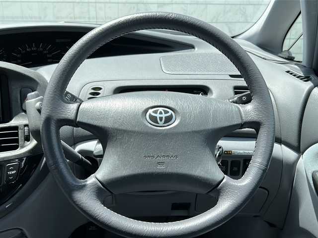 トヨタ エスティマ Ｌ アエラス 長野県 2001(平13)年 8.8万km ホワイトパールマイカ ・社外7インチメモリーナビゲーション/CD DVD フルセグTV Bluetooth/・バックカメラ/・ETC/・純正16インチアルミホイール/・HIDヘッドライト/・オートライト/・フロアマット/・リモコンキー/・電動格納ミラー