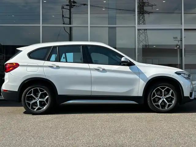 ＢＭＷ Ｘ１ xDrive 18d xライン 富山県 2019(令1)年 3.1万km パール HDDナビ/AM/FMラジオ/Bluetooth接続/USB接続/バックカメラ/コーナーセンサー/ヘッドアップディスプレイ/ACC/アイドリングストップ/プッシュスタート/ミラー内臓ETC/パワーバックドア/純正18インチAW