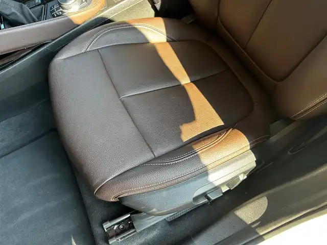 ＢＭＷ Ｘ１ xDrive 18d xライン 富山県 2019(令1)年 3.1万km パール HDDナビ/AM/FMラジオ/Bluetooth接続/USB接続/バックカメラ/コーナーセンサー/ヘッドアップディスプレイ/ACC/アイドリングストップ/プッシュスタート/ミラー内臓ETC/パワーバックドア/純正18インチAW