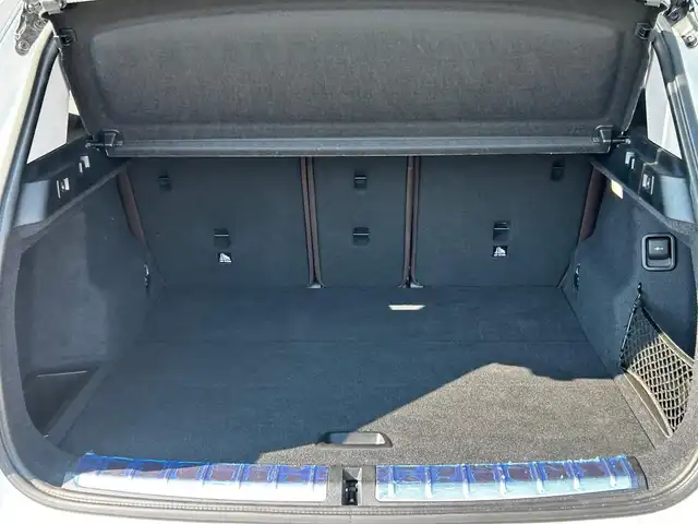 ＢＭＷ Ｘ１ xDrive 18d xライン 富山県 2019(令1)年 3.1万km パール HDDナビ/AM/FMラジオ/Bluetooth接続/USB接続/バックカメラ/コーナーセンサー/ヘッドアップディスプレイ/ACC/アイドリングストップ/プッシュスタート/ミラー内臓ETC/パワーバックドア/純正18インチAW