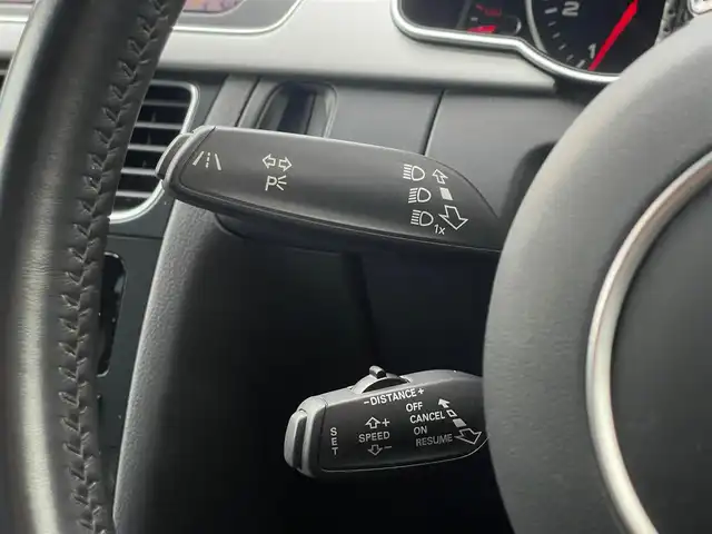 アウディ Ａ５ SB 2．0 TFSI クワトロ 山梨県 2016(平28)年 2.6万km 白 ４ＷＤ/Ｓラインパッケージ/ＡＣＣ/ＬＫＡ/ＢＳＡ/レザーシート/シートヒーター/純正ＨＤＤナビ/ＢＴ/ＣＤ/ＤＶＤ/ＴＶ/前席パワーシート/ＥＴＣ/スペアキー/取扱説明書/保証書