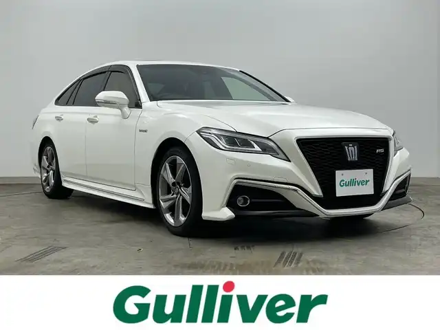 トヨタ クラウン ハイブリッド RS アドバンス 岡山県 2020(令2)年 3.2万km ホワイトパールクリスタルシャイン 純正8インチナビ/【CD/DVD/Blu-ray/Bluetooh/USB/AUX】/サンルーフ/ハーフレザーシート/前席シートヒーター/前席パワーシート/ブラインドスポットモニター/シートメモリ/ステアリングヒーター/オートブレーキホールド/100V電源/バックカメラ/ビルトインETC2.0/LEDヘッドライト/コーナーセンサー/オートライト/ヘッドアップディスプレイ/取扱説明書