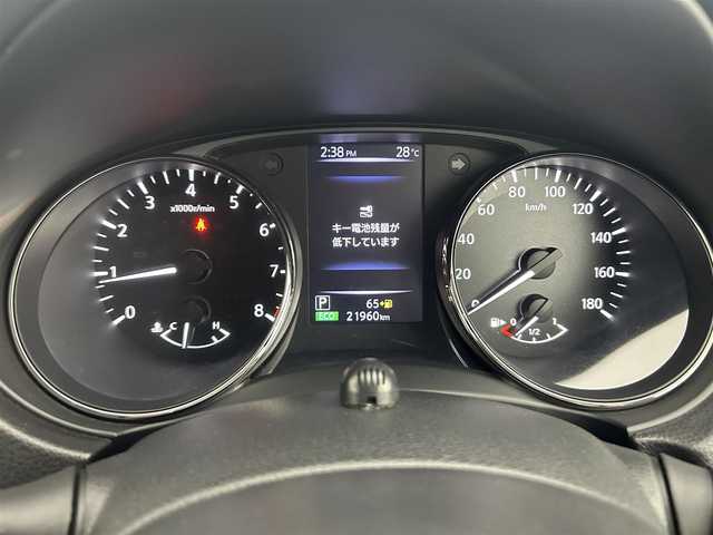 日産 エクストレイル 20Xi 道央・札幌 2018(平30)年 2.2万km ブリリアントホワイトパール ・4WD/・純正９インチメモリナビ/　BT／CD／DVD／フルセグ/・全方位カメラ/・純正前方ドライブレコーダー/・ETC/・プロパイロット/・エマージェンシーブレーキ/・レーダークルーズコントロール/・レーンキープアシスト/・横滑り防止/・前後コーナーセンサー/・電動リアゲート/・純正フロアマット/・純正サマー18インチAW/・LEDヘッドライト/・オートライト/・プッシュスタート/・スマートキー