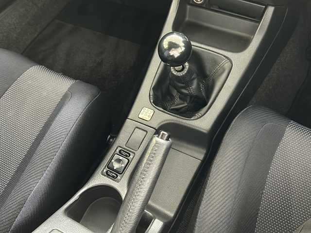 スバル インプレッサ ＷＲＸ NB 岐阜県 2001(平13)年 11.1万km WRブルーマイカ ワンオーナー /TEIN車高調/社外マフラー/社外ハンドル/社外15インチAW/（サマータイヤ付純正AW車載）/HIDヘッドライト/フォグランプ/社外Egスターター/スペアキー/ドアバイザー/純正フロアマット/取扱説明書/新車時保証書