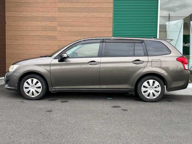 トヨタ カローラ フィールダー 1．5X 静岡県 2013(平25)年 10.2万km ブロンズマイカメタリック 純正メモリナビ/ワンセグテレビ/バックカメラ/リモコンキー/社外フロアマット/ビルトインETC
