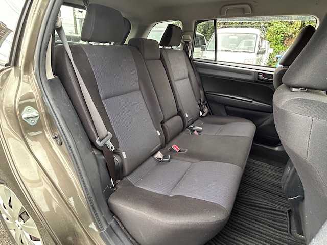トヨタ カローラ フィールダー 1．5X 静岡県 2013(平25)年 10.2万km ブロンズマイカメタリック 純正メモリナビ/ワンセグテレビ/バックカメラ/リモコンキー/社外フロアマット/ビルトインETC