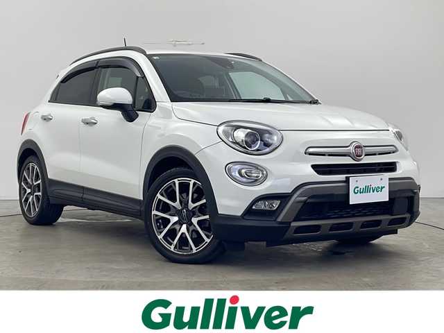 フィアット ５００Ｘ クロスプラス 秋田県 2016(平28)年 5.4万km BIANCO GHIACCIO 4WD/ポータブルナビ　/フルセグTV/AM/FM/Bluetooth/AUX/バックカメラ　/クルーズコントロール　/パドルシフト　/前席パワーシート　/前席シートヒーター　/ETC　/前後ドライブレコーダー/キセノンヘッドライト/フォグランプ　/レザーシート　/電動パーキング/純正フロアマット/純正ドアバイザー/純正アルミホイール/スマートキー