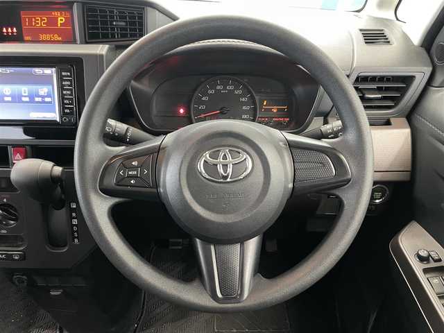 トヨタ タンク X S 鹿児島県 2018(平30)年 3.9万km パールホワイトⅢ 禁煙　/純正ナビ　/(ワンセグＴＶ/ＡＵＸ)/バックカメラ　/左側パワースライドドア　/後方コーナーセンサー　/横滑り防止機能　/車線逸脱警報　/純正フロアマット　/純正アルミホイール　/ロール式サンシェード　/ドアバイザー/スマートキー/プッシュスタート