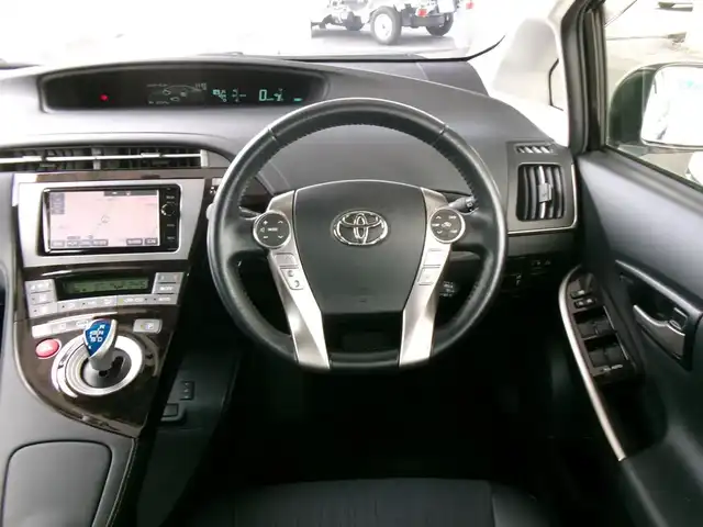 トヨタ プリウス ＰＨＶ G 群馬県 2014(平26)年 2.8万km アティチュードブラックマイカ ワンオーナー/合皮ハーフレザーシート/シートヒーター/ヒーター付革巻ハンドル/クルーズコントロール/SDナビ/フルセグテレビ/バックカメラ/ETC/200V充電ケーブル