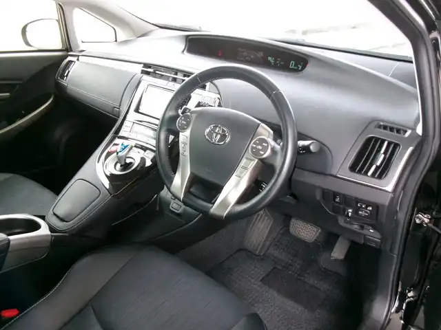トヨタ プリウス ＰＨＶ G 群馬県 2014(平26)年 2.8万km アティチュードブラックマイカ ワンオーナー/合皮ハーフレザーシート/シートヒーター/ヒーター付革巻ハンドル/クルーズコントロール/SDナビ/フルセグテレビ/バックカメラ/ETC/200V充電ケーブル