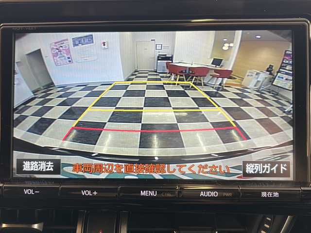 トヨタ Ｃ－ＨＲ G 岐阜県 2017(平29)年 7.7万km ブラックマイカ フルエアロ/純正9インチナビ(NSZT-Y66T)/バックカメラ/フルセグテレビ/Bluetooth/CD・DVD再生/Toyota Safety Sense P/プリクラッシュセーフティー/レーダークルーズコントロール/レーンディパーチャーアラート/ハーフレザーシート/シートヒーター/ETC/ドライブレコーダー/プッシュスタート/スマートキー/前後コーナーセンサー/オートブレーキホールド/電動パーキングブレーキ/エコモード・スポーツモード/純正フロアマット/オートライト/オートマチックハイビーム/LEDヘッドライト/シーケンシャルウィンカー/純正アルミホイール