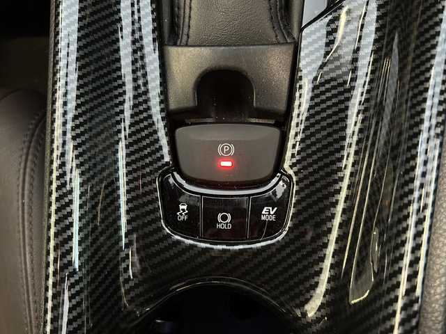 トヨタ Ｃ－ＨＲ G 岐阜県 2017(平29)年 7.7万km ブラックマイカ フルエアロ/純正9インチナビ(NSZT-Y66T)/バックカメラ/フルセグテレビ/Bluetooth/CD・DVD再生/Toyota Safety Sense P/プリクラッシュセーフティー/レーダークルーズコントロール/レーンディパーチャーアラート/ハーフレザーシート/シートヒーター/ETC/ドライブレコーダー/プッシュスタート/スマートキー/前後コーナーセンサー/オートブレーキホールド/電動パーキングブレーキ/エコモード・スポーツモード/純正フロアマット/オートライト/オートマチックハイビーム/LEDヘッドライト/シーケンシャルウィンカー/純正アルミホイール