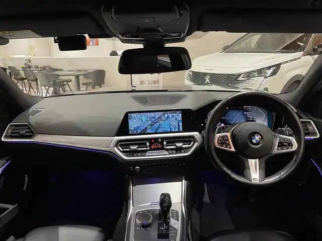 ＢＭＷ ３２０ｄ xDrive ツーリング Mスポーツ 道央・札幌 2021(令3)年 4.1万km サファイアブラックP メタリックペイント/パーキングアシストプラス/　・トップビュー+3Dビュー/　・サイドビューカメラ/　・PDC/コンフォートパッケージ/　・HiFiスピーカー/　・ラゲージコンパートメントパッケージ/　・ストレージパッケージ/Mライトアロイホイールダブルスポークスタイリング791Mバイカラー/ドライビングアシストプロフェッショナル/純正HDDナビ/USB/Bluetooth/LEDヘッドライト/ハーフレザーシート/Mパフォーマンスフロントスポイラー/パワーテールゲート