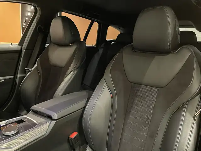 ＢＭＷ ３２０ｄ xDrive ツーリング Mスポーツ 道央・札幌 2021(令3)年 4.1万km サファイアブラックP メタリックペイント/パーキングアシストプラス/　・トップビュー+3Dビュー/　・サイドビューカメラ/　・PDC/コンフォートパッケージ/　・HiFiスピーカー/　・ラゲージコンパートメントパッケージ/　・ストレージパッケージ/Mライトアロイホイールダブルスポークスタイリング791Mバイカラー/ドライビングアシストプロフェッショナル/純正HDDナビ/USB/Bluetooth/LEDヘッドライト/ハーフレザーシート/Mパフォーマンスフロントスポイラー/パワーテールゲート