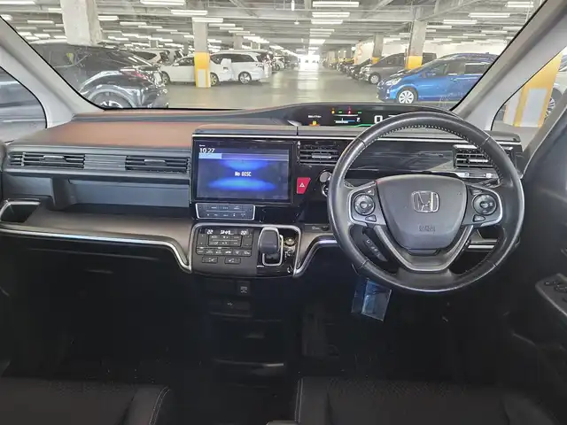ホンダ ステップワゴン スパーダ ハイブリッド G EX ホンダセンシング 香川県 2018(平30)年 7.6万km モダンスティールM 〇純正ナビ/〇フルセグTV/〇両側パワースライドドア/〇バックカメラ/〇ビルトインETC/〇ドライブレコーダー/〇アダプティプクルーズコントロール/〇ホンダセンシング/〇SRSエアバッグ/〇LEDヘッドランプ/〇LEDフロントフォグランプ/〇プラズマクラスター付トリプルゾーンオートエアコン/〇革巻きステアリングホイール/〇ブラックソフトウィーブ/合皮コンビシート/〇シートヒーター/シートバックテーブル/〇ロールサンシェード/〇純正16インチアルミホイール/〇充電用USB端子/〇スマートキーシステム/〇禁煙車
