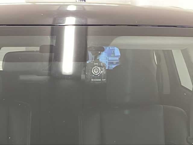 三菱 アウトランダー ＰＨＥＶ G ナビパッケージ 岐阜県 2016(平28)年 6.7万km ルビーブラックP 4WD/三菱純正ナビゲーション(J-13)/アラウンドビューモニター/フルセグテレビ/Bluetooth/CD・DVD再生/ドライブレコーダー/ETC/レーダークルーズコントロール/パワーバックドア/オートエアコン/AC100V1500W/ハーフレザーシート/シートヒーター/パワーシート/ステアリングヒーター/パドルシフト/プッシュスタート/スマートキー/純正フロアマット/LEDヘッドライト/オートライト/前後コーナーセンサー/純正アルミホイール