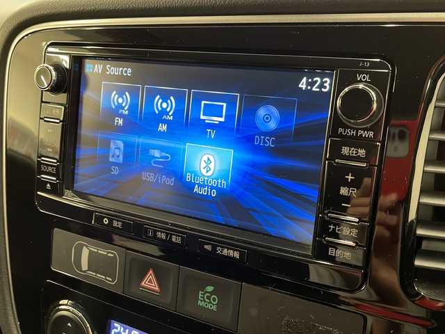 三菱 アウトランダー ＰＨＥＶ G ナビパッケージ 岐阜県 2016(平28)年 6.7万km ルビーブラックP 4WD/三菱純正ナビゲーション(J-13)/アラウンドビューモニター/フルセグテレビ/Bluetooth/CD・DVD再生/ドライブレコーダー/ETC/レーダークルーズコントロール/パワーバックドア/オートエアコン/AC100V1500W/ハーフレザーシート/シートヒーター/パワーシート/ステアリングヒーター/パドルシフト/プッシュスタート/スマートキー/純正フロアマット/LEDヘッドライト/オートライト/前後コーナーセンサー/純正アルミホイール