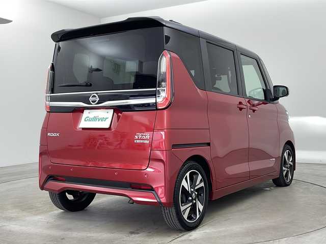 日産 ルークス HWS Gターボ プロパイロットED 兵庫県 2022(令4)年 7.8万km スパークリングレッド/ブラック ・プロパイロット/・エマージェンシーブレーキ/・車線逸脱警報/・車線逸脱防止システム/・先行車発進お知らせ/・標識認識機能/・レーダークルーズコントロール/・Pioneer製9インチナビ＆フルセグ＆BT＆DVD/・アラウンドビューモニター/・ビルトインETC/・両側パワースライドドア/・ハンズフリーパワースライドドア/・電子パーキング/・オートホールド/・アイドリングストップ/・スマートキー/・プッシュスタート/・純正15インチアルミホイール/・LEDヘッドライト/・フォグ/・オートライト/・オートマチックハイビーム/・革調シートカバー/・前後ドライブレコーダー