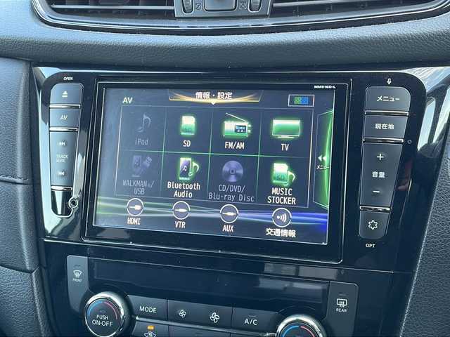 日産 エクストレイル 20X 山口県 2017(平29)年 6.5万km ブリリアントホワイトパール ワンオーナー/フリップダウンモニター/純正9インチナビ/・Bluetooth/・フルセグテレビ/・DVD再生/ETC/エマージェンシーブレーキ/クリアランスソナー/バックカメラ/純正LEDヘッドライト/オートライト/純正アルミホイール/純正フロアマット/ドアバイザー/プッシュスタート/スマートキー/スペアキー有/取扱説明書/保証書