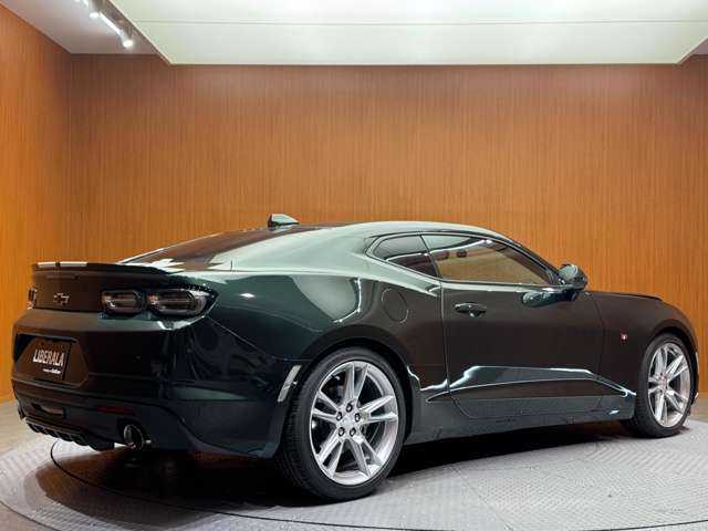 シボレー カマロ LT RS ヘリテージエディション 千葉県 2020(令2)年 1.9万km ＤグリーンＭ ３０台限定車　/クルコン　/ＨＵＤ　/黒革シート　/ＣａｒＰｌａｙ　/ＢＯＳＥサウンド　/ディスプレイオーディオ　/Ｂｌｕｅｔｏｏｔｈ接続　/Ｂカメラ　/シートＨ　/ベンチレーション　/ステアリングヒーター　/１オーナー