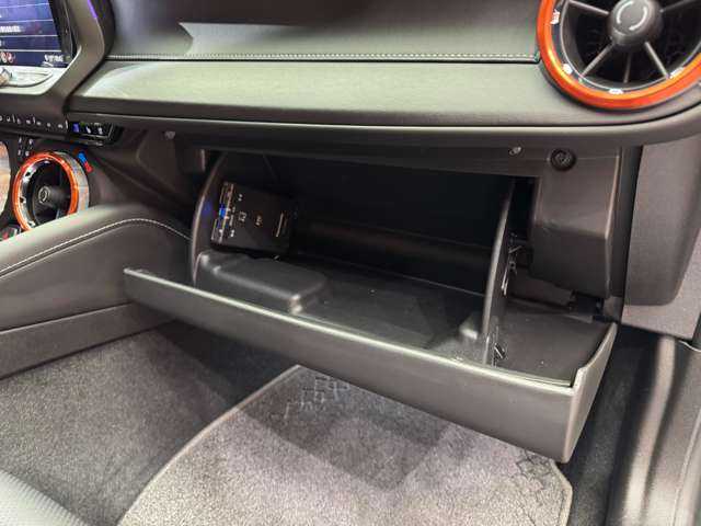 シボレー カマロ LT RS ヘリテージエディション 千葉県 2020(令2)年 1.9万km ＤグリーンＭ ３０台限定車　/クルコン　/ＨＵＤ　/黒革シート　/ＣａｒＰｌａｙ　/ＢＯＳＥサウンド　/ディスプレイオーディオ　/Ｂｌｕｅｔｏｏｔｈ接続　/Ｂカメラ　/シートＨ　/ベンチレーション　/ステアリングヒーター　/１オーナー