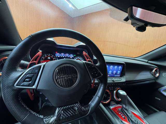 シボレー カマロ LT RS ヘリテージエディション 千葉県 2020(令2)年 1.9万km ＤグリーンＭ ３０台限定車　/クルコン　/ＨＵＤ　/黒革シート　/ＣａｒＰｌａｙ　/ＢＯＳＥサウンド　/ディスプレイオーディオ　/Ｂｌｕｅｔｏｏｔｈ接続　/Ｂカメラ　/シートＨ　/ベンチレーション　/ステアリングヒーター　/１オーナー