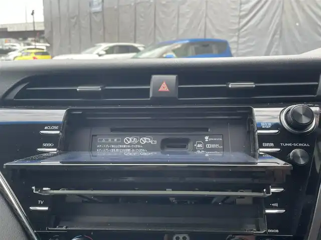 トヨタ カムリ G レザーパッケージ 佐賀県 2017(平29)年 7.4万km エモーショナルレッド TRDフルエアロ/トヨタセーフティセンス/・プリクラッシュセーフティ/・レーンディパーチャーアラート/・レーダークルーズコントロール/・オートマチックハイビーム/インテリジェントクリアランスソナー/ブラインドスポットモニター/リアクロストラフィックアラート/純正SDナビ/・バックカメラ/・フルセグTV/BT/CD/DVD/・TVキャンセラー/純正ドラレコ/純正18インチAW/レザーシート/前席パワーシート/前席シートヒーター/LEDヘッドライト/フォグランプ/プッシュスタート/電動パーキングスイッチ/取扱説明書/保証書