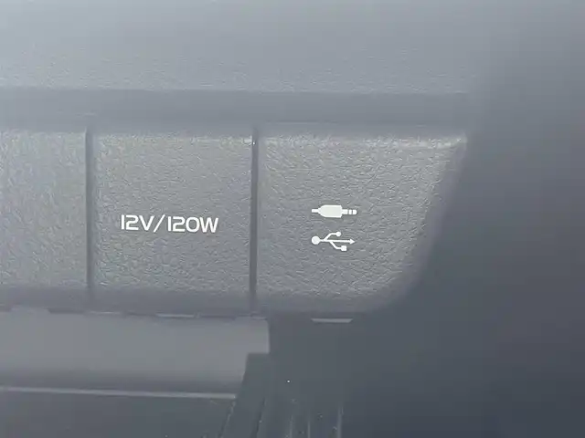 トヨタ カムリ G レザーパッケージ 佐賀県 2017(平29)年 7.4万km エモーショナルレッド TRDフルエアロ/トヨタセーフティセンス/・プリクラッシュセーフティ/・レーンディパーチャーアラート/・レーダークルーズコントロール/・オートマチックハイビーム/インテリジェントクリアランスソナー/ブラインドスポットモニター/リアクロストラフィックアラート/純正SDナビ/・バックカメラ/・フルセグTV/BT/CD/DVD/・TVキャンセラー/純正ドラレコ/純正18インチAW/レザーシート/前席パワーシート/前席シートヒーター/LEDヘッドライト/フォグランプ/プッシュスタート/電動パーキングスイッチ/取扱説明書/保証書