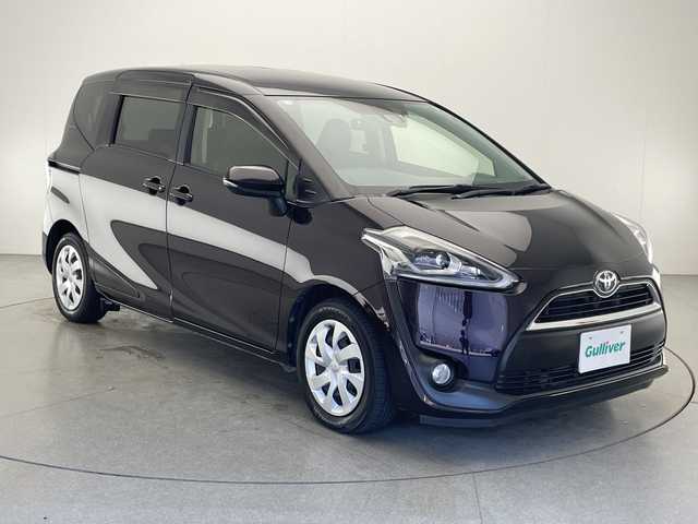 トヨタ シエンタ G クエロ 宮崎県 2017(平29)年 5万km クールボルドーガラスフレーク 禁煙車/社外8型SDナビゲーション/フルセグ　Bluetooth　CD DVD/両側電動スライドドア/ETC/ドライブレコーダー/セーフティセンス/プリクラッシュセーフティシステム/レーンディパーチャーアラート/オートハイビーム/先行車発進告知機能/前後ソナー/アイドリングストップ/革巻きステアリング/ステアリングスイッチ/ハーフレザーシート/プッシュスタート/スマートキー/LEDヘッドランプ/オートライト/フロントフォグランプ/電格ミラー