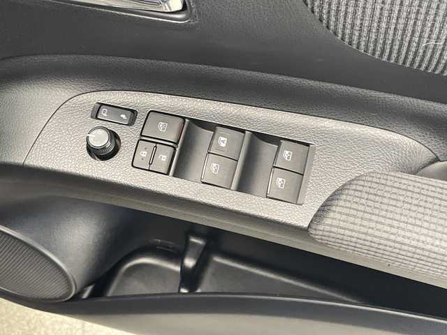 トヨタ シエンタ G クエロ 宮崎県 2017(平29)年 5万km クールボルドーガラスフレーク 禁煙車/社外8型SDナビゲーション/フルセグ　Bluetooth　CD DVD/両側電動スライドドア/ETC/ドライブレコーダー/セーフティセンス/プリクラッシュセーフティシステム/レーンディパーチャーアラート/オートハイビーム/先行車発進告知機能/前後ソナー/アイドリングストップ/革巻きステアリング/ステアリングスイッチ/ハーフレザーシート/プッシュスタート/スマートキー/LEDヘッドランプ/オートライト/フロントフォグランプ/電格ミラー