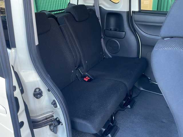 ホンダ Ｎ ＢＯＸ SSパッケージ 岐阜県 2015(平27)年 10万km プレミアムホワイトパール 禁煙車/純正ナビ/フルセグTV/Bluetooth/４WD/両側パワースライドドア/シートヒーター/カーテンエアバッグ/アイドリングストップ/社外ETC/純正アルミホイール/純正フロアマット/プッシュスタート/スマートキー