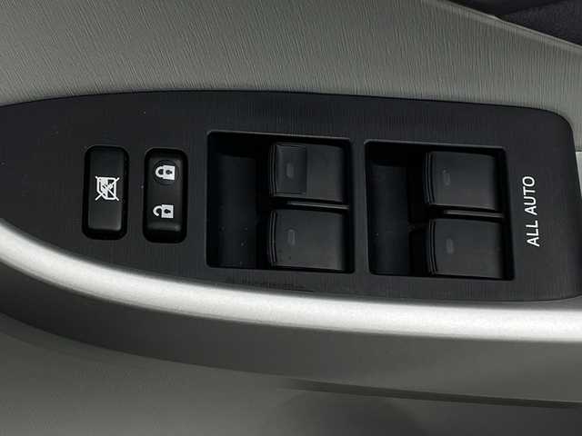 トヨタ プリウス G ツーリングセレクション 新潟県 2009(平21)年 11.1万km シルバーM HDDナビ　型式NHDT-W59/CD/DVD/SD/バックカメラ/ETC/ワンセグ/ドライブレコーダー前後/キセノン/フォグ/クルーズコントロール