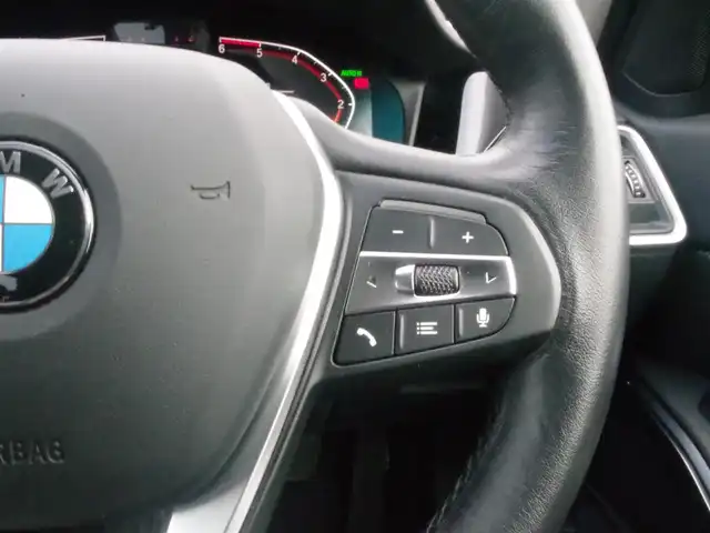 ＢＭＷ ３２０ｄ xDrive 岩手県 2020(令2)年 4.9万km サファイアブラックP インテリセーフ/LDW/ACC/純正HDDナビ/全方位カメラ/PDC/コンフォートアクセス/パワーシート/シートヒーター/ミラーETC/前後ドラレコ/Pトランク