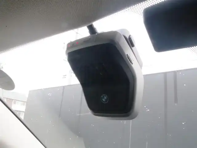 ＢＭＷ ３２０ｄ xDrive 岩手県 2020(令2)年 4.9万km サファイアブラックP インテリセーフ/LDW/ACC/純正HDDナビ/全方位カメラ/PDC/コンフォートアクセス/パワーシート/シートヒーター/ミラーETC/前後ドラレコ/Pトランク