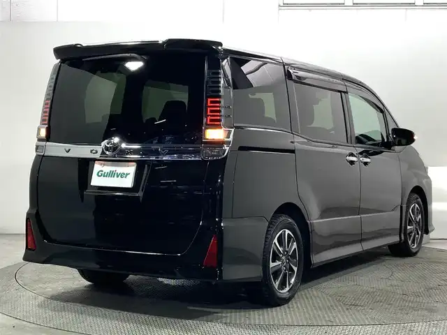 車両画像8