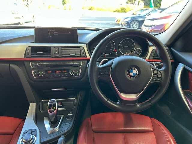 ＢＭＷ ３２０ｉ