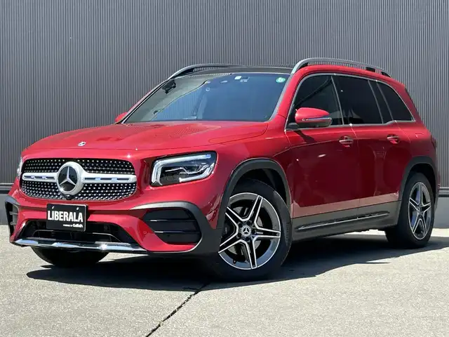 メルセデス・ベンツ Ｍ・ベンツ ＧＬＢ２００ｄ 4マチック AMGライン 道東・釧路十勝 2022(令4)年 1.6万km 赤 レーダーセーフティーパッケージ/AMGラインパッケージ/パノラミックスライディングルーフ/ヘッドアップディスプレイ/黒革/シートヒーター(前席)/パワーバックドア/360°カメラ/純正ナビ/TV/BT/純正ドライブレコーダー(前後)/LEDヘッドライト/オートライト/パドルシフト/リアフォグライト/ETC/カラーコード993：パタゴニアレッド