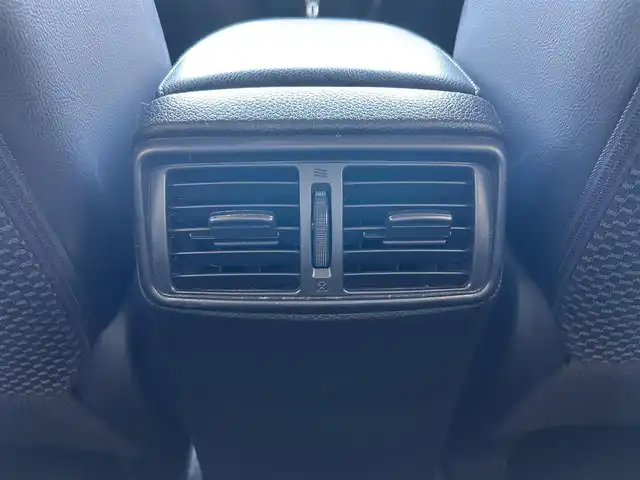 日産 エクストレイル ハイブリッド 20X エマージェンシーブレーキ 兵庫県 2015(平27)年 12.8万km ブリリアントホワイトパール パートタイム4WD/純正ナビ/(CD/DVD/BT/AUX/iPod)/フルセグテレビ/バックカメラ/ETC/前後ドライブレコーダー/デジタルインナーミラー/前席シートヒーター/カプロンシート/オートライト/LEDヘッドライト/フォグランプ/革巻きステアリング/ステアリングリモコン/電動リアゲート/電動格納ミラー/純正ドアバイザー/純正アルミ17インチ