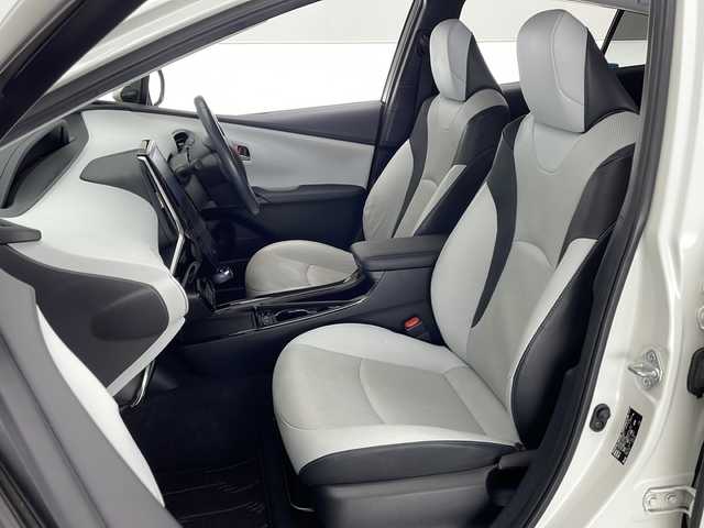 トヨタ プリウス A プレミアム 宮崎県 2019(令1)年 5.4万km ホワイトパールクリスタルシャイン Toyota Safety Sense/〇プリクラシュセーフティ/〇レーンディパーチャーアラート/〇ブラインドスポットモニター/〇リアクロストラフィックアラート/〇パーキングサポートブレーキ/〇レーダークルーズコントロール/〇クリアランスソナー/〇オートマチックハイビーム/〇ヘッドアップディスプレイ/純正11.6型メーカーナビ/JBLサウンドシステム/フルセグTV/バックカメラ/レザーシート/パワーシート/シートヒーター/シートベンチレーション/インテリジェントパーキングアシスト/AC100V電源/LEDヘッドライト/ビルトインETC2.0/前後ドライブレコーダー/保証書