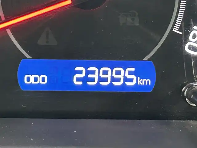トヨタ ヴォクシー ZS 煌Ⅱ 大阪府 2019(令1)年 2.4万km ブラック 純正9incナビ(フルセグ/DVD再生/Bluetooth) バックカメラ 後席モニター ETC 両側パワースライドドア 衝突軽減 クルコン クリアランスソナー トヨタセーフティセンス ドラレコ
