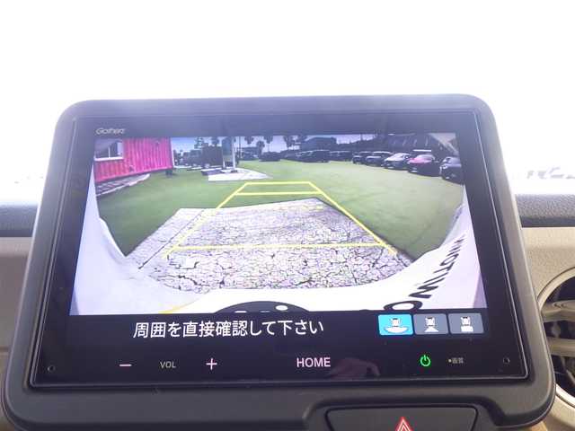 ホンダ Ｎ ＢＯＸ 千葉県 2024(令6)年 0.8万km プラチナホワイトパール ホンダセンシング/・衝突軽減ブレーキ（CMBS）/・車線維持支援システム（LKAS）/・アダプティブクルーズコントロール（ACC）/・後方誤発進抑制機能/・誤発進抑制機能/左パワースライドドア/右イージークローザードア/ディスプレイオーディオ/【Apple CarPlay　Android Auto対応】/【Bluetooth接続】/バックカメラ/前席シートヒーター/ETC/LEDヘッドライト/ウインカーミラー/コーナーセンサー/サイド/カーテンエアバッグ/Honda スマートキー
